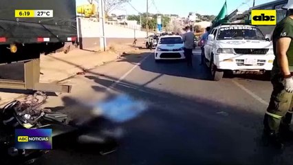 Motociclista murió tras choque contra camión