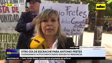 Otro día de escrache para Antonio Fretes