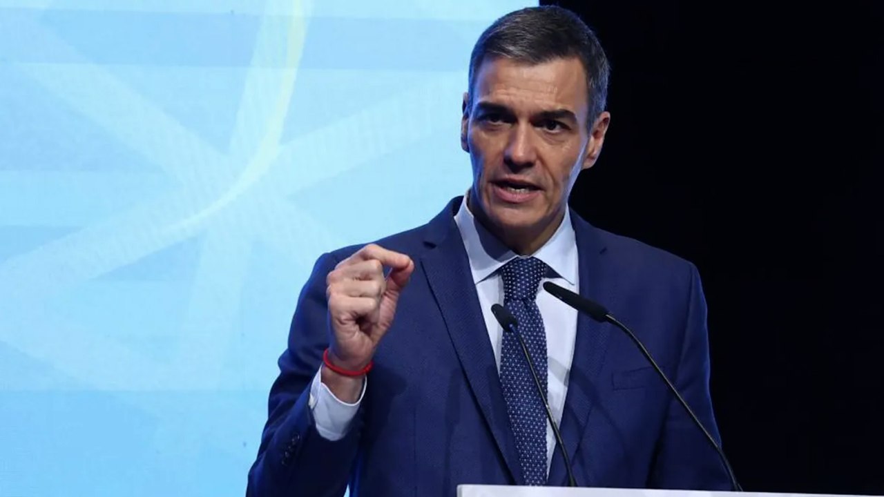 Sánchez califica de mentiras las acusaciones de Ábalos y afirma que no aceptará "chantajes" de nadie