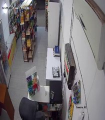 Roban un local comercial con arma de fuego en Villa Franca