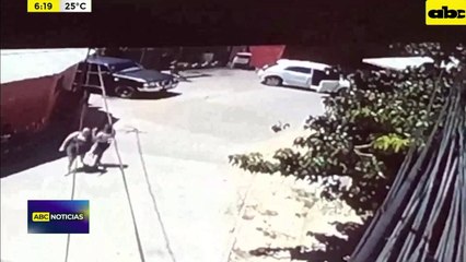 Detienen a asaltantes de Bolt