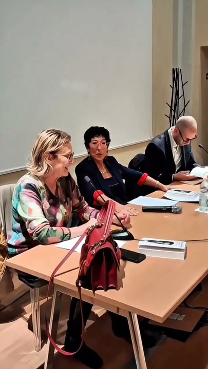 "E io ti querelo": 10 storie di difesa della libertà di parola