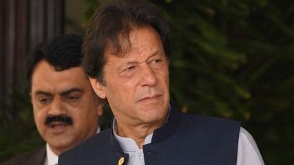 जेल में Imran Khan से मिली उनकी बहन, बताया कैसा है हाल?