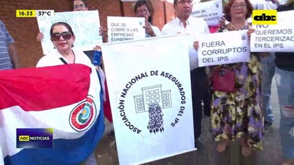 Asegurados exigen retirar fondos de BASA