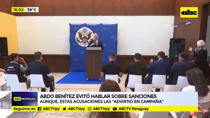 Abdo Benítez evitó hablar sobre sanciones