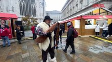 Milano, in piazza Duomo torna il tradizionale mercatino di Natale