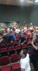 Piden a gritos extradición de Cartes en debate de candidatos a gobernador del Alto Paraná