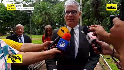 Video: embajador de EE.UU visitó Aduanas de CDE