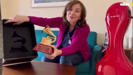 Berta Rojas recibe su Latin Grammy