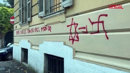 Roma, scritta antisemita sul Lungotevere: "Ebrei sionisti cancro del mondo"