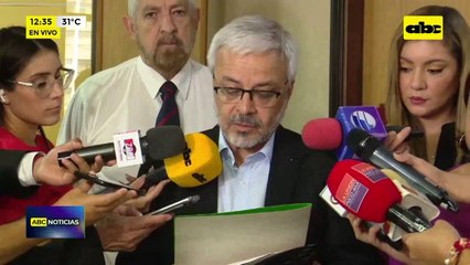 Video: Formalizan denuncia contra Sandra Quiñonez