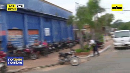 Video: Largas filas para renovación de registros