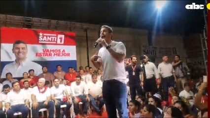 Santiago Peña promete repartir zoquetes a colorados