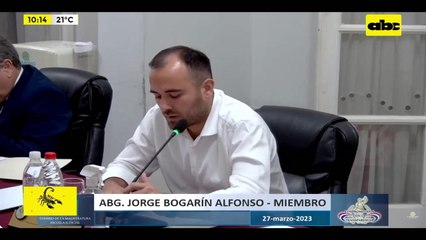 Video: Tratan pedido de renuncia de Jorge Bogarín