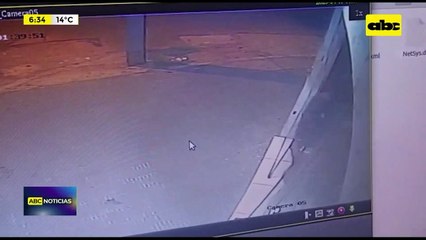 Circuito cerrado grabó a joven robando farmacia