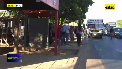 Video: Regulada de buses continúa