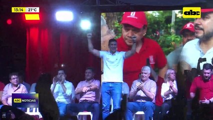 Video: ¿A cuál Santi Peña deben creerle los jóvenes?