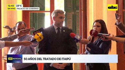 Video: Mario Abdo saluda a los periodistas en su día