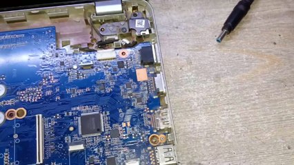 Hp probook 440 G4 not turning on not charging