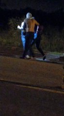 Un fiscal tuvo que auxiliar en brazos a un menor de edad desvanecido