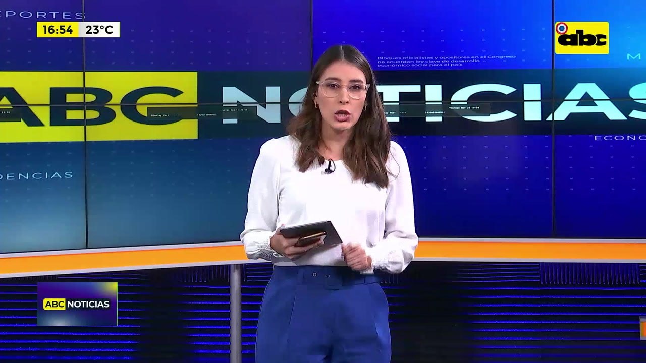 Video: Construyen escuela con aportes vecinales