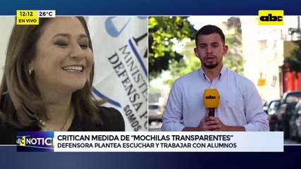 Video: Critican medida de “mochilas transparentes”
