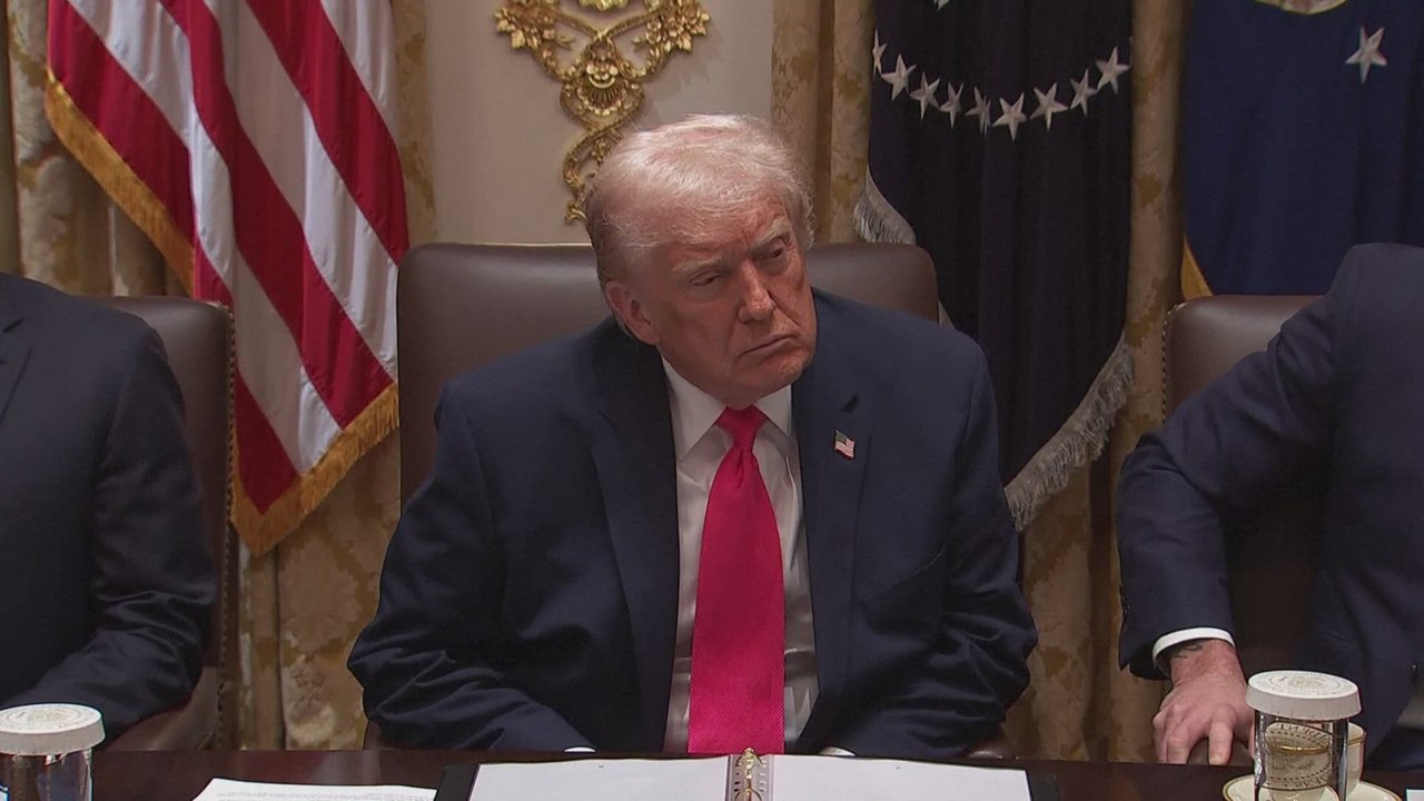 Trump Struggles to Stay Awake During Agriculture Secretary’s Cabinet Speech