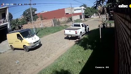 Fiscalía pide ayuda a la ciudadanía para identificar a depravado que manoseó a una niña