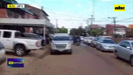 Video: Imputan a estudiante que violentó a un compañero en un colegio de Cnel. Oviedo