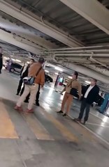 Diputado Wblester agrede a empleados de plaza en Metepec