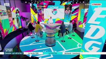 L'analyse de l'arbitre VAR après la faute de Lamine Camara sur Lucas Chevalier lors de Monaco-PSG - Foot - Ligue 1