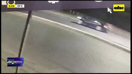 Video: Peatón fue arrollado y conductor huyó