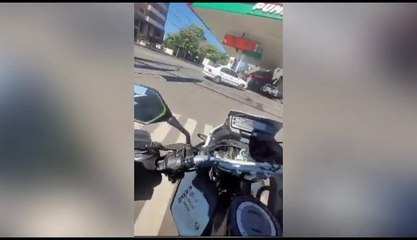 Video De La Persecución De Una Motociclista Sin Casco