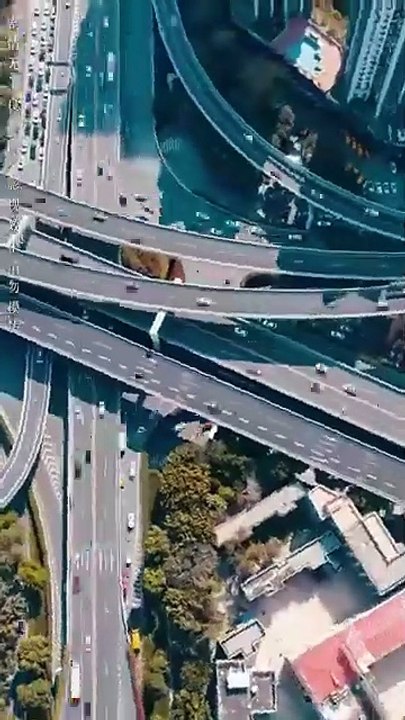 He brought his first love home for their son’s birthday—she felt like the outsider - Chinese - MiniCine 2025