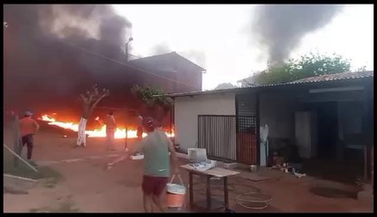 Viviendas de Villa Elisa afectadas por incendio de camiones