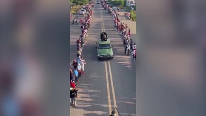 Narcos son aplaudidos y ovacionados como héroes en México