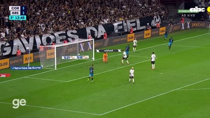 La asistencia de Mathías Villasanti para el gol de Luis Suárez