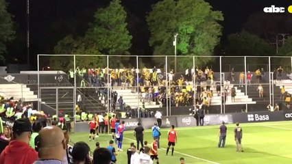 Los Incidentes Entre La Policía Y Los Hinchas De Guaraní