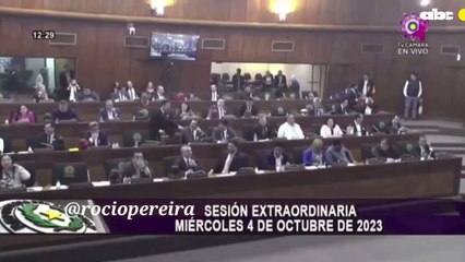 Así el diputado Yamil Esgaib continuaba agrediendo verbalmente. Esta vez a la diputada Johana Ortega