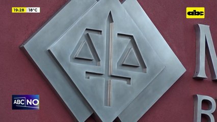 Video: senador cuestiona ‘’desidia’' de Fiscalía en caso Pecci