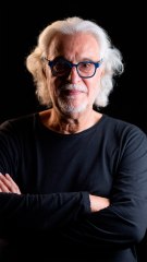 Escritor Gallego Antonio García Teijeiro recomienda autores latinoamericanos