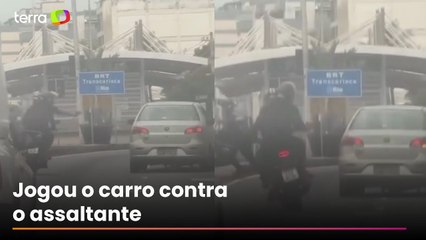 Motorista atropela criminoso após tentativa de assalto no RJ