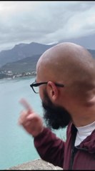 Paraguayo y su bici en Limone sul Garda