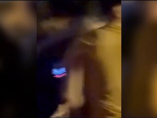Video En El Que Dos Personas Realizan Disparos Al Aire Con Un Arma De Fuego.