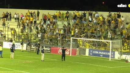 El cántico de "Que se vayan todos, que no quede ni uno solo" de los hinchas de Guaraní