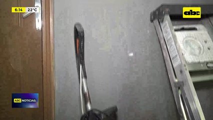 Policía recupera vehículo robado en Lambaré