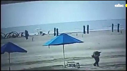 Una mujer murió al ser alcanzada por un rayo en una playa de Cartagena