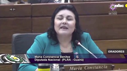 La diputada liberal María Constanza Benítez propone eliminar a los "amigos con derecho"