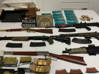 Incautan avioneta, armas y dinero tras ofensiva contra estructuras criminales en la frontera con Brasil