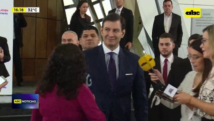 Video: “Inadecuadas declaraciones” de Beto Ovelar, según MEC